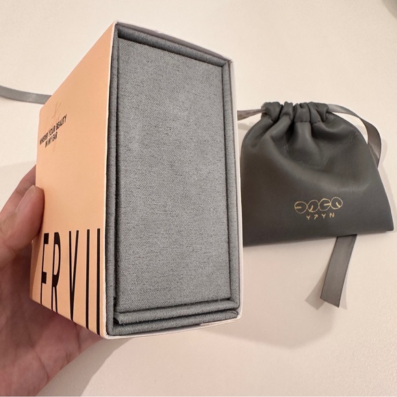 Women's double-loop bracelet - Picture 10 of 12